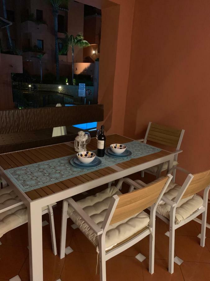 Beachside In Apartament *