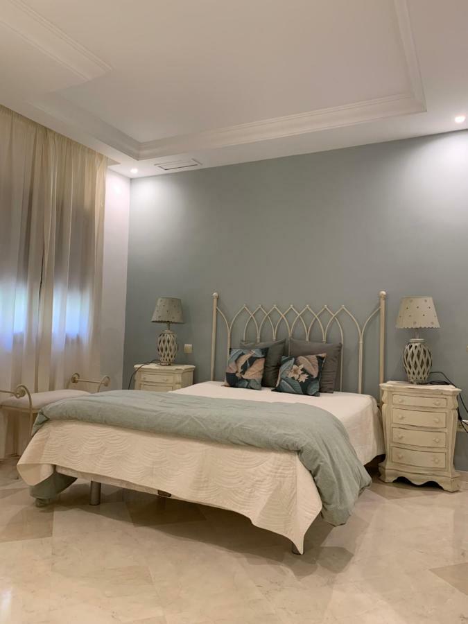 Beachside In Apartament